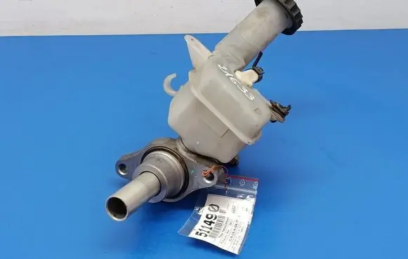Mitsubishi ASX Master brake cylinder