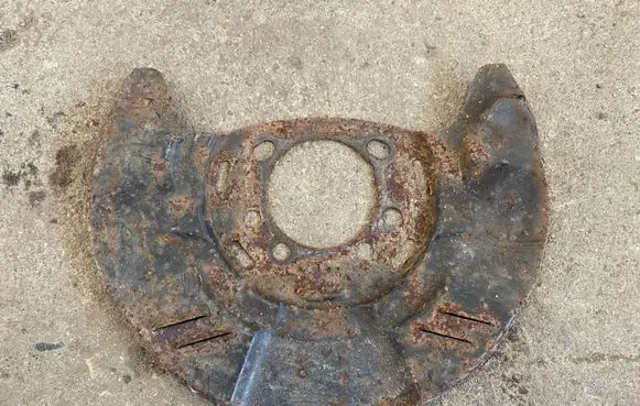 Subaru Legacy Front brake disc dust cover plate 26290AG02A 26290AG