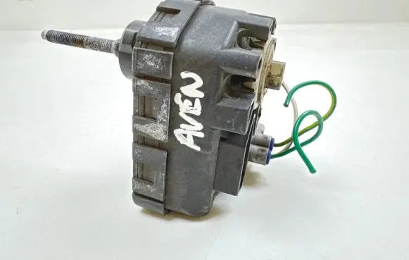 Toyota Avensis T250 Headlight level adjustment motor PPGF40