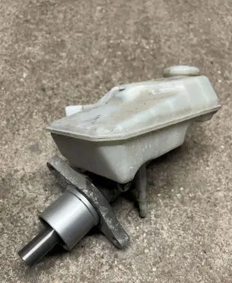 Volvo C30 Master brake cylinder 03350886531 0335088653