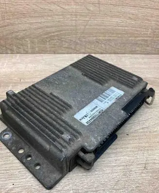 Renault Laguna I Engine control unit/module ECU 7700102294 S113717115B