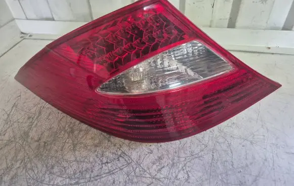 Mercedes-Benz CLS C219 Rear/tail lights