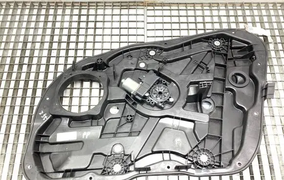 Hyundai i40 Front door window regulator with motor 813203Z020