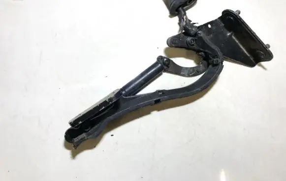 Renault Megane I Tailgate/trunk/boot hinge 828459d