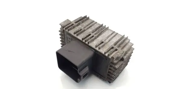 Opel Signum Glow plug pre-heat relay 55354141 51299018A