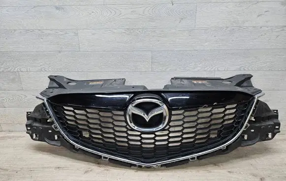 Mazda CX-5 Front bumper upper radiator grill KD4550712