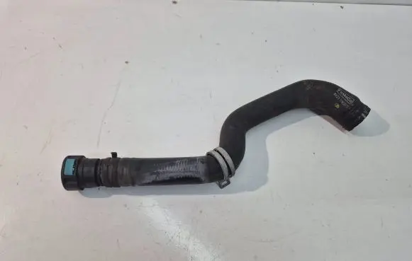 Ford Fiesta Engine coolant pipe/hose 8V2118K579A