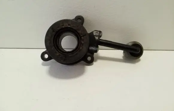 Opel Vivaro Clutch release bearing slave cylinder 9818310480