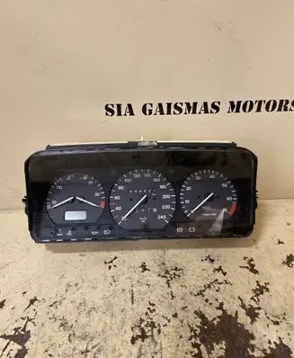 Volkswagen PASSAT B4 Speedometer (instrument cluster)