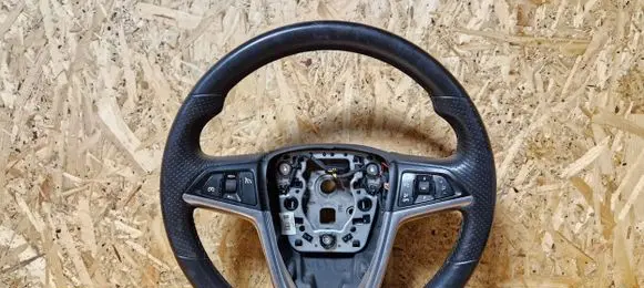Opel Insignia A Steering wheel 6091702