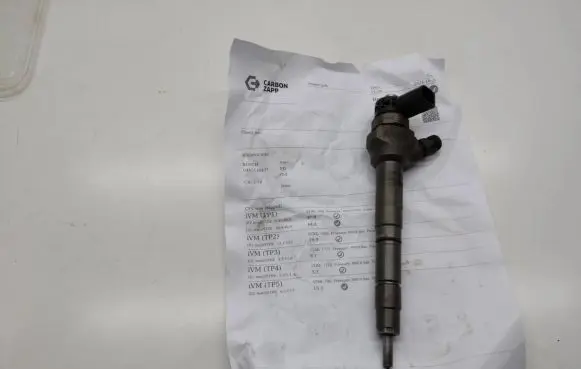 Audi A3 S3 8V Fuel injector 0445110477