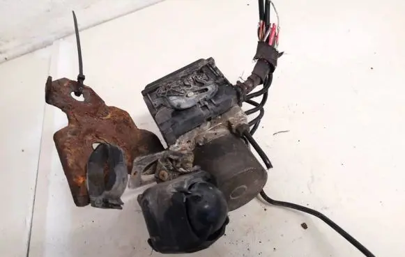Fiat Punto (188) ABS Pump 55700423 0265231535