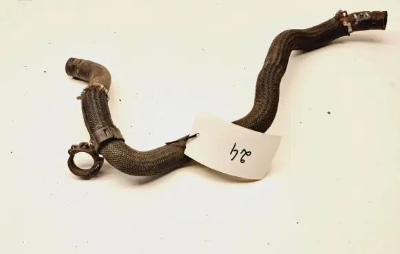 Lexus RX 330 - 350 - 400H Engine coolant pipe/hose