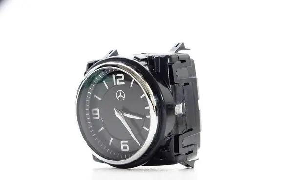 Mercedes-Benz C W205 Clock A2138272000 18116050602 VPGXDF15A030BB