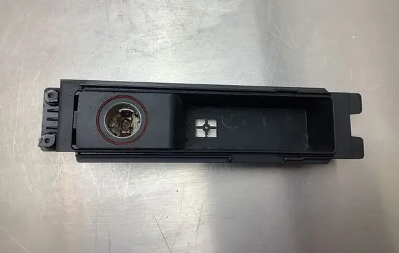 Audi A3 S3 8P Cigarette lighter front 8P0863284 81020