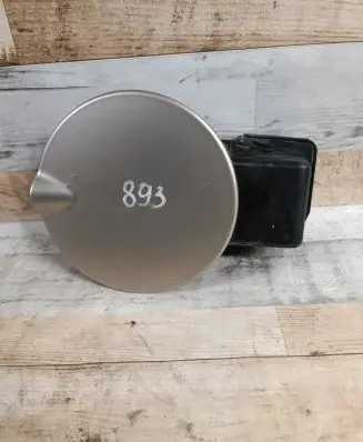 Chrysler Pacifica Fuel tank cap 04719704AE 32743J