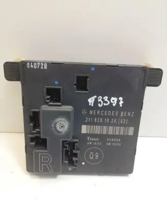 Mercedes-Benz E W211 Door control unit/module 2118201626