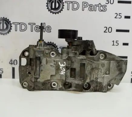 BMW 5 F10 F11 Generator/alternator bracket 8506863