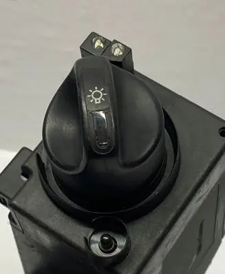 Mercedes-Benz E W210 Light switch 2105451104