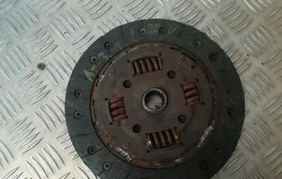 Clutch pressure plate