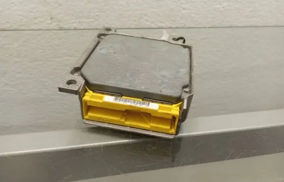 Mercedes-Benz CLK A208 C208 Airbag control unit/module 0018200826 0285001165