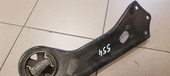 Rear upper control arm/wishbone