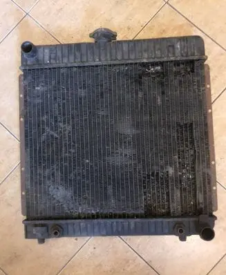 Mercedes-Benz W123 Coolant radiator 692851 11838