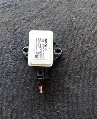Audi A6 S6 C6 4F ESP acceleration yaw rate sensor 4F0907637A 0265005776