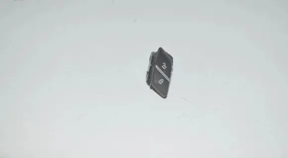 BMW X6 F16 Central locking switch button 9258296 61319258296 9350442