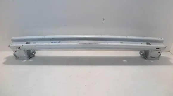 Toyota Yaris XP210 Rear bumper support beam 125094780