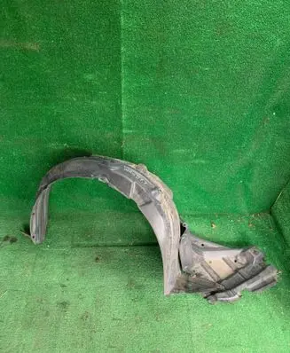 Toyota Yaris Front wheel arch liner splash guards