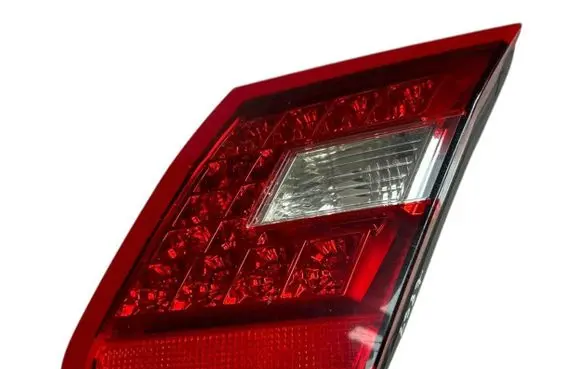 Mercedes-Benz E W212 Tailgate rear/tail lights A2128200864