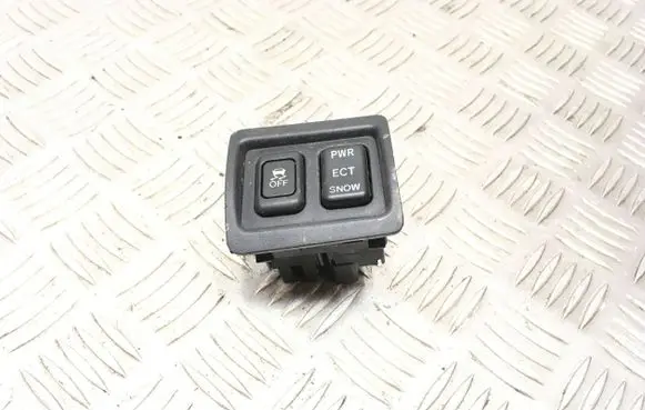Lexus IS 220D-250-350 Traction control (ASR) switch 15A606 U72BN