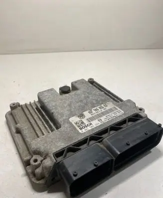 Skoda Octavia Mk2 (1Z) Engine control unit/module 06F906056EQ 1039S12941