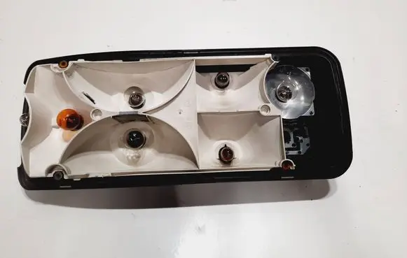 Mercedes-Benz Sprinter W906 Tail light bulb cover holder 