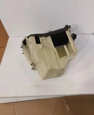 Mercedes-Benz E W212 Fuse box set A2125400082