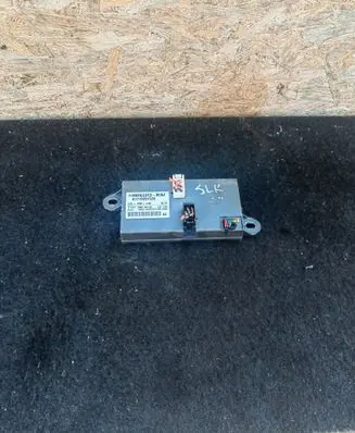 Mercedes-Benz SLK R171 Seat control module A1718201626