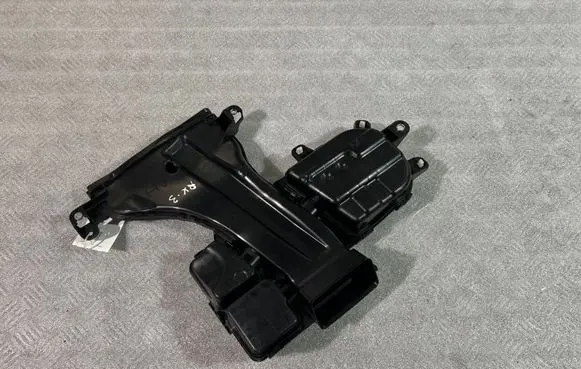 Lexus RX 450H Intake resonator 1775031050