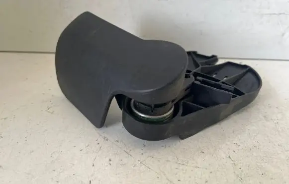 Audi Q5 SQ5 Engine bonnet (hood) release handle 8R2823633