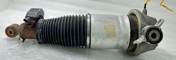 Volkswagen Touareg I Rear shock absorber/damper 7L6512022E 15140002544 060907051819