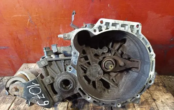 KIA Rio Manual 5 speed gearbox 217305 R61873