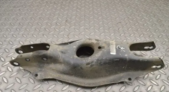 Mercedes-Benz C W205 Rear upper control arm/wishbone A2053521900