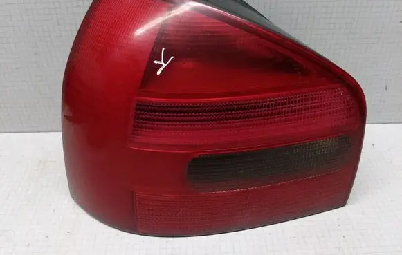 Audi A3 S3 8L Rear/tail lights 8L0945095A