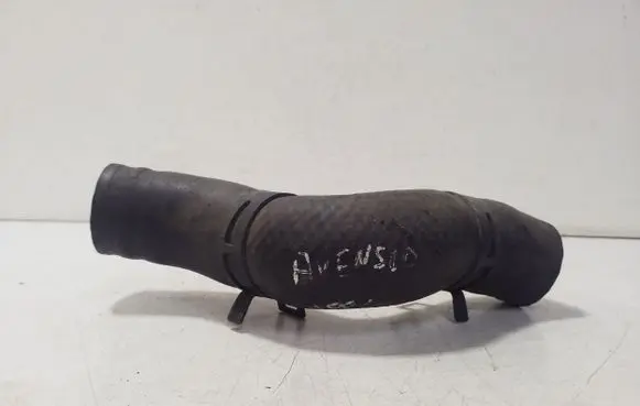 Toyota Avensis T220 Engine coolant pipe/hose