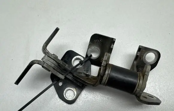 Chrysler Pacifica Front door hinge set 772A 774A 0121D