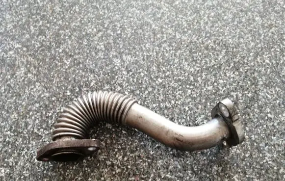 Opel Movano B EGR valve line/pipe/hose
