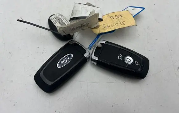 Ford Transit Custom II Ignition key/card SULIK1