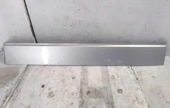Volkswagen Transporter - Caravelle T5 Sliding door rail trim 7H18437961