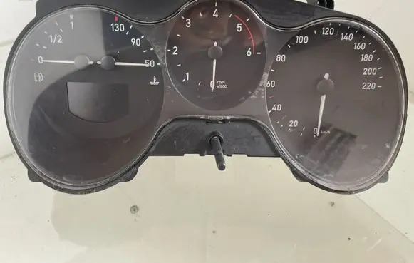 Seat Toledo III (5P) Speedometer (instrument cluster) 5P0920802G V1056161 SEZ7Z0D2713642