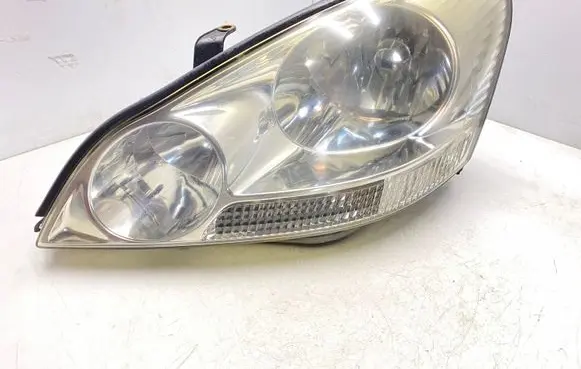 Toyota Avensis Verso Headlight/headlamp 9922681017